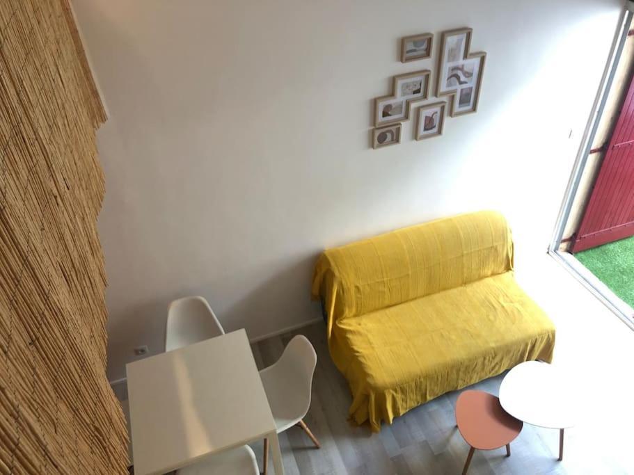 Joli Appartement A Proximite Du Village Naturiste アグド エクステリア 写真